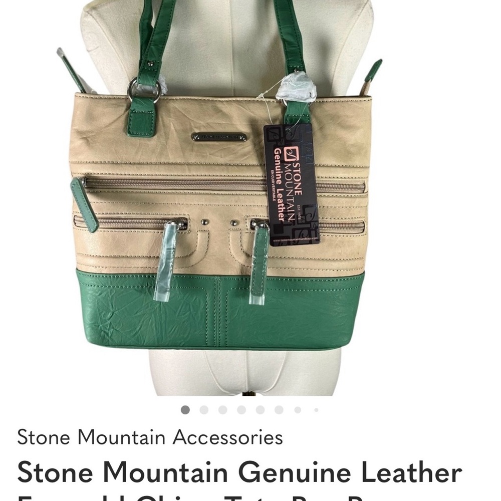 Stone Mountain Accessories Green and Tan Tote Bag